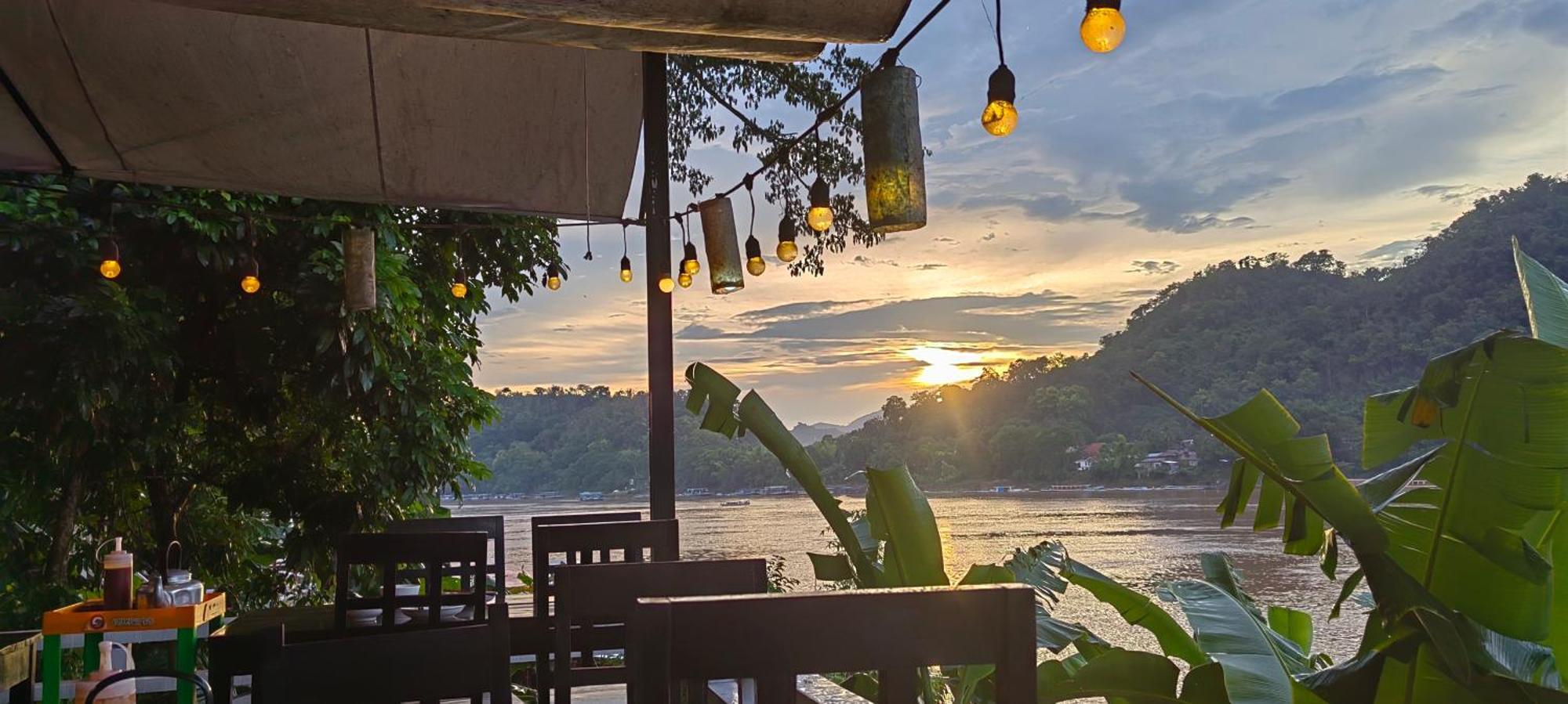 Ancient Luangprabang Hotel Екстер'єр фото