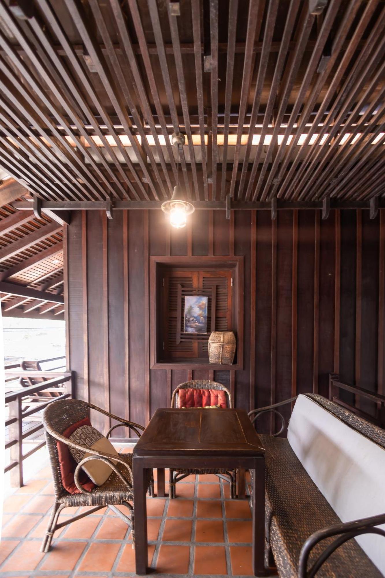 Ancient Luangprabang Hotel Екстер'єр фото