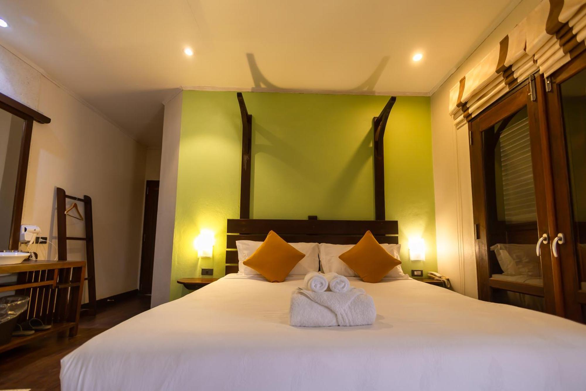 Ancient Luangprabang Hotel Екстер'єр фото