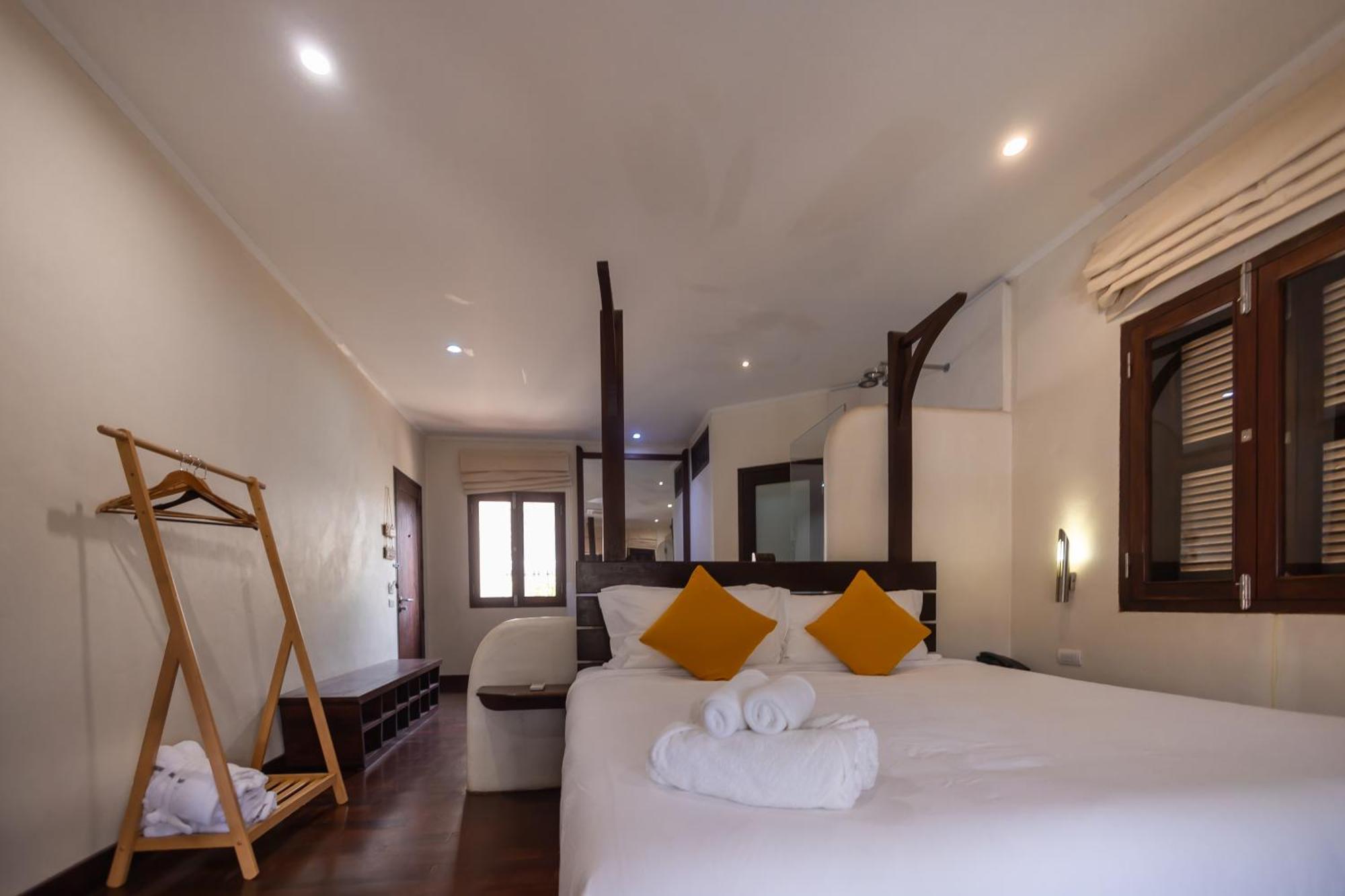 Ancient Luangprabang Hotel Екстер'єр фото