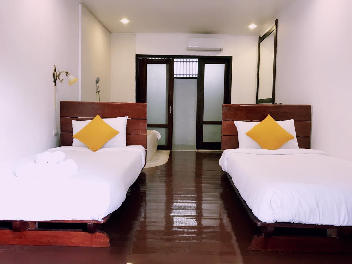 Ancient Luangprabang Hotel Екстер'єр фото