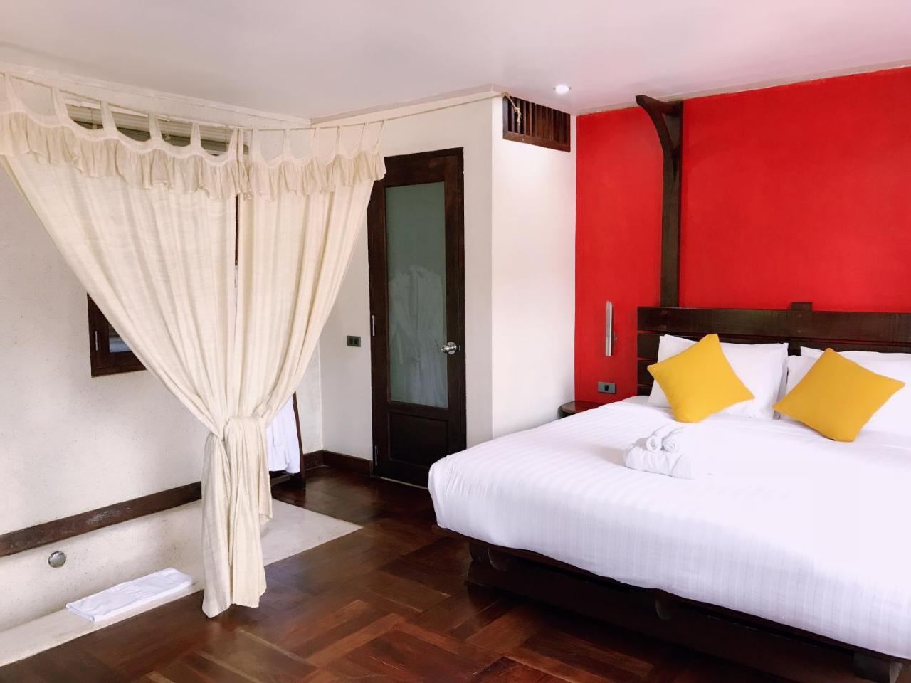 Ancient Luangprabang Hotel Екстер'єр фото